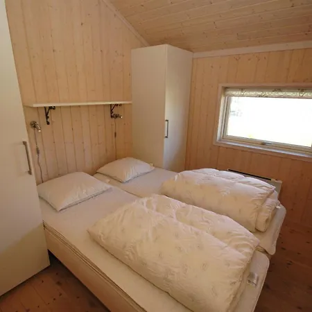 Godtfrede - 950m From The Sea By Interhome Vakantiehuis Bøtø By
