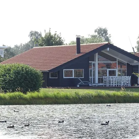 Godtfrede - 950m From The Sea By Interhome *